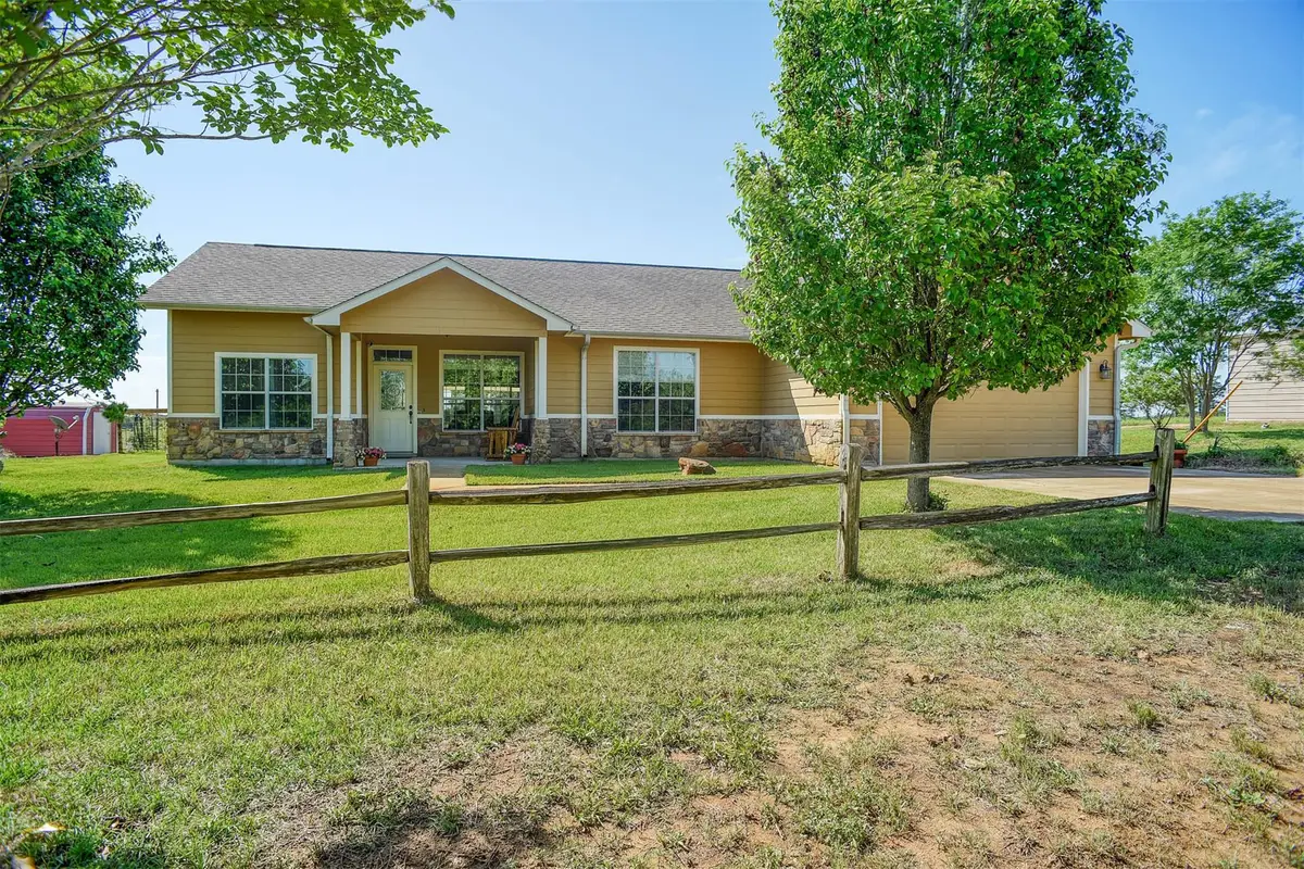 937 Highway 21 E, Bastrop, TX 78602 - #1