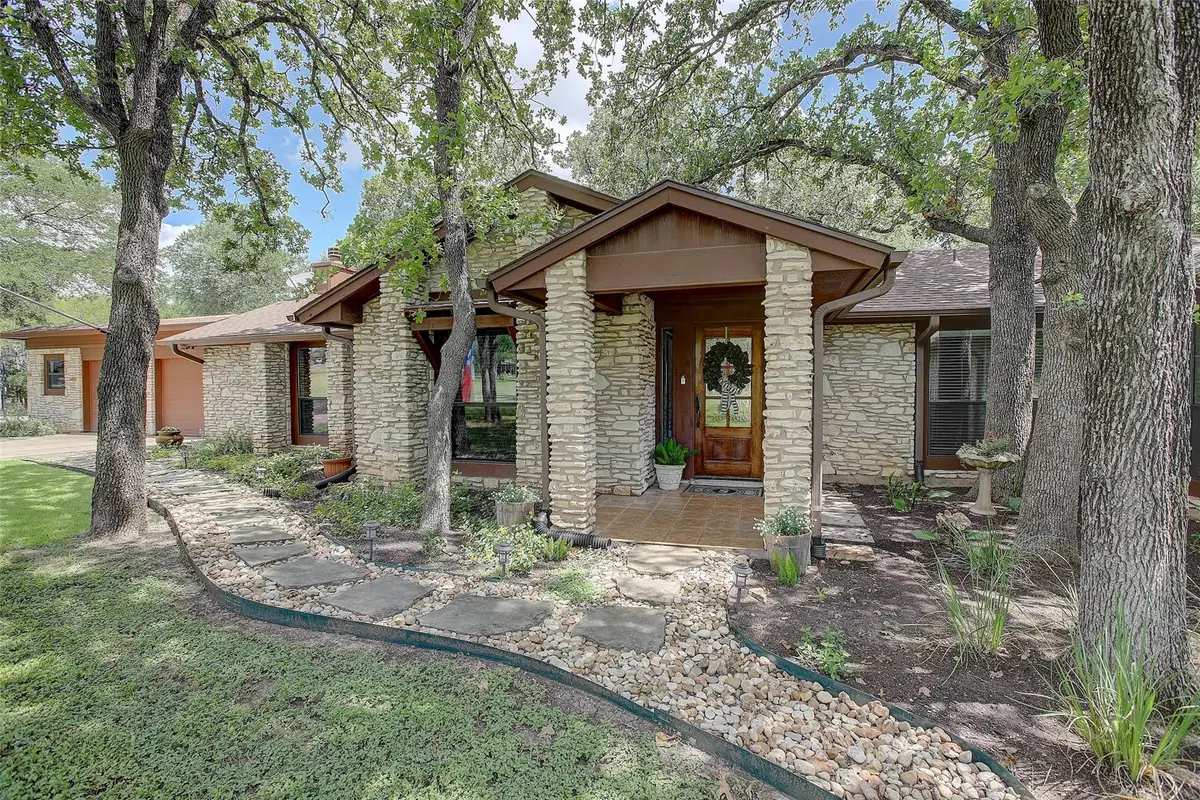 205 E Esparada Dr, Georgetown, TX 78628 - #1