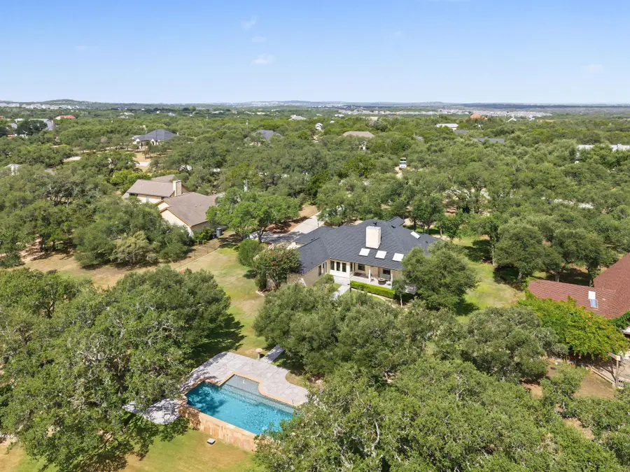 607 Bending Oak Dr, Dripping Springs, TX 78620 - #3