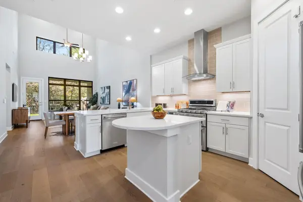 4323 Spicewood Springs Rd #9, Austin, TX 78759