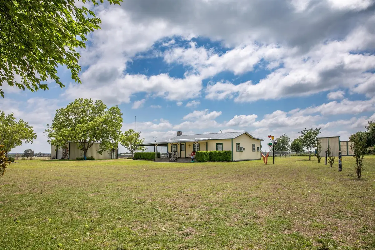 2603 Mcnelly Ln, Burton, TX 77835 - #1