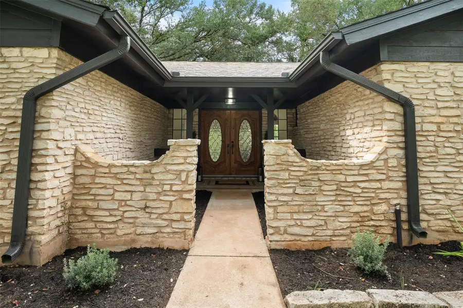 303 W Sequoia Spur, Georgetown, TX 78628 - #2