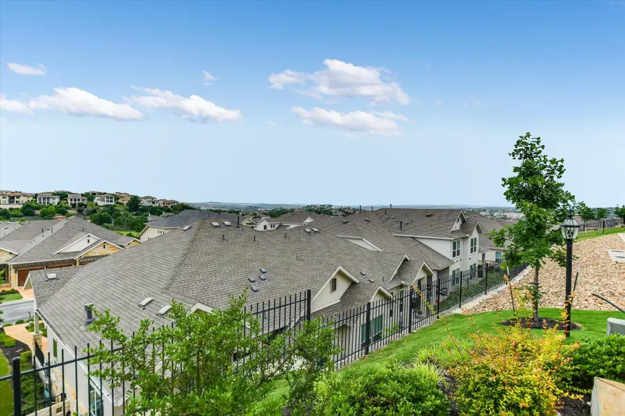212 Olivia Dr #117, Austin, TX 78738 - #3