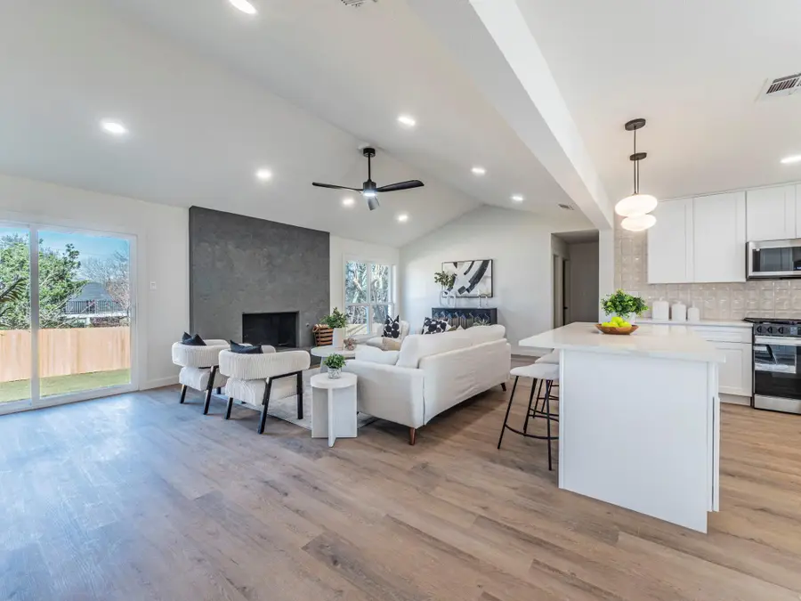 906 Fall Creek Dr, Austin, TX 78753 - #2