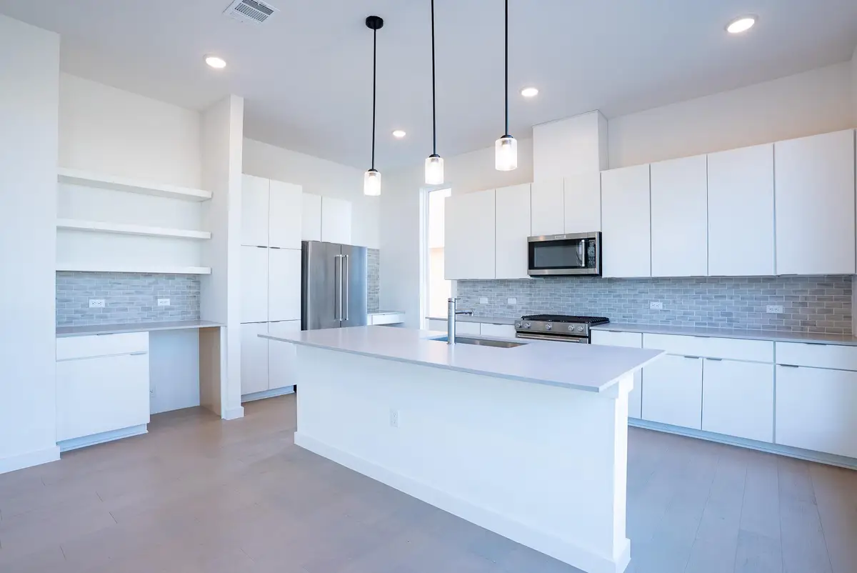 6825 Wolfcreek Pass #3, Austin, TX 78749 - #1