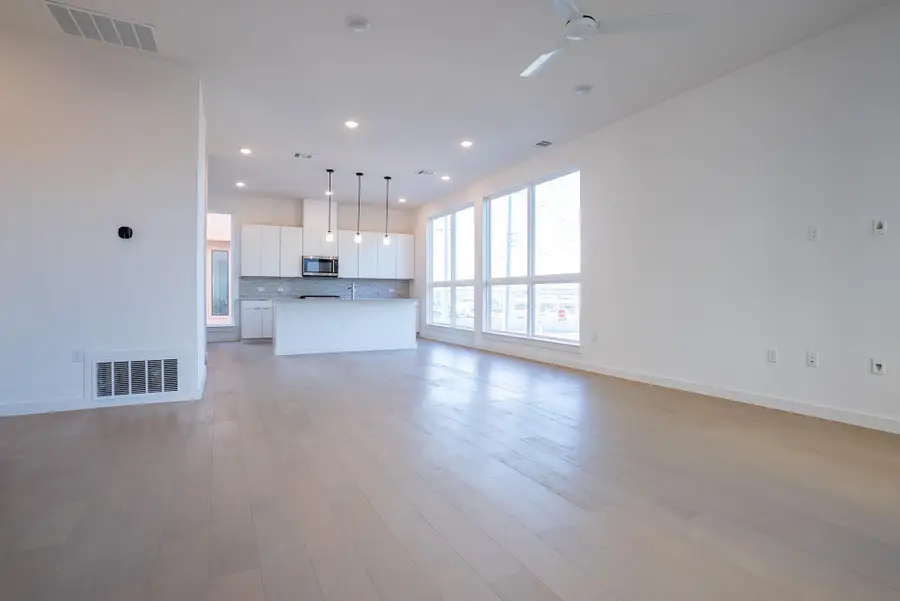 6825 Wolfcreek Pass #3, Austin, TX 78749 - #2