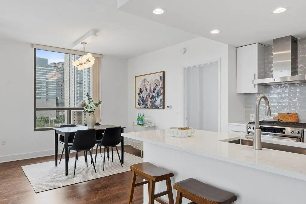 300 Bowie St #1101, Austin, TX 78703 - #1