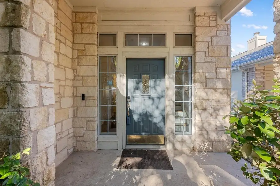 5618 Steven Creek Way, Austin, TX 78721 - Image #3