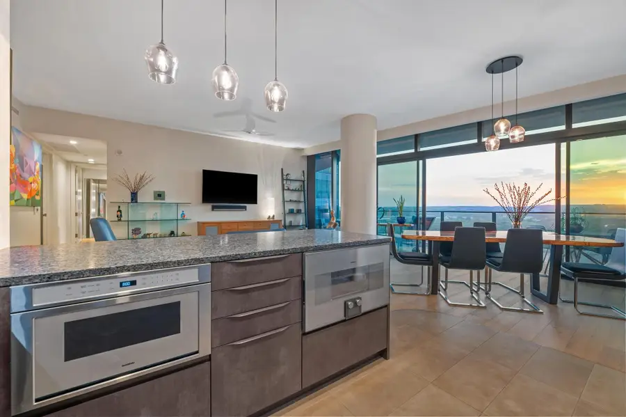 202 Nueces St #1607, Austin, TX 78701 - #2