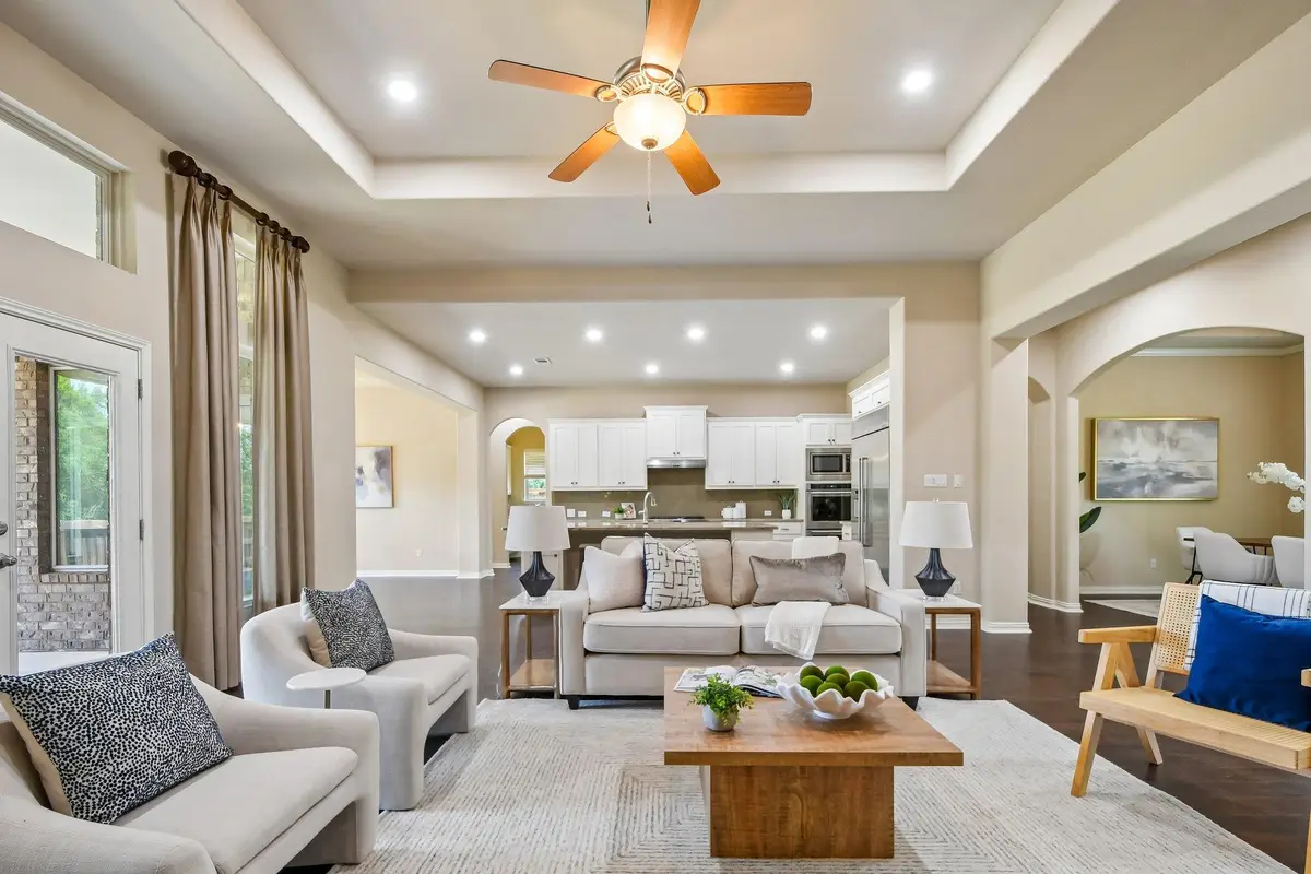 7420 Turnback Ledge Trl, Lago Vista, TX 78645 - #1