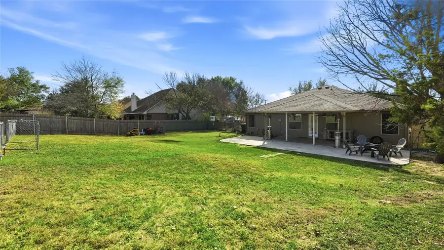 500 Millington Ln, Buda, TX 78610 - Image #2
