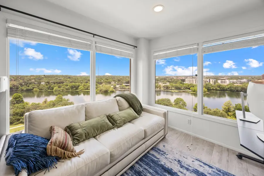 40 N I H 35 #12A3, Austin, TX 78701 - #3