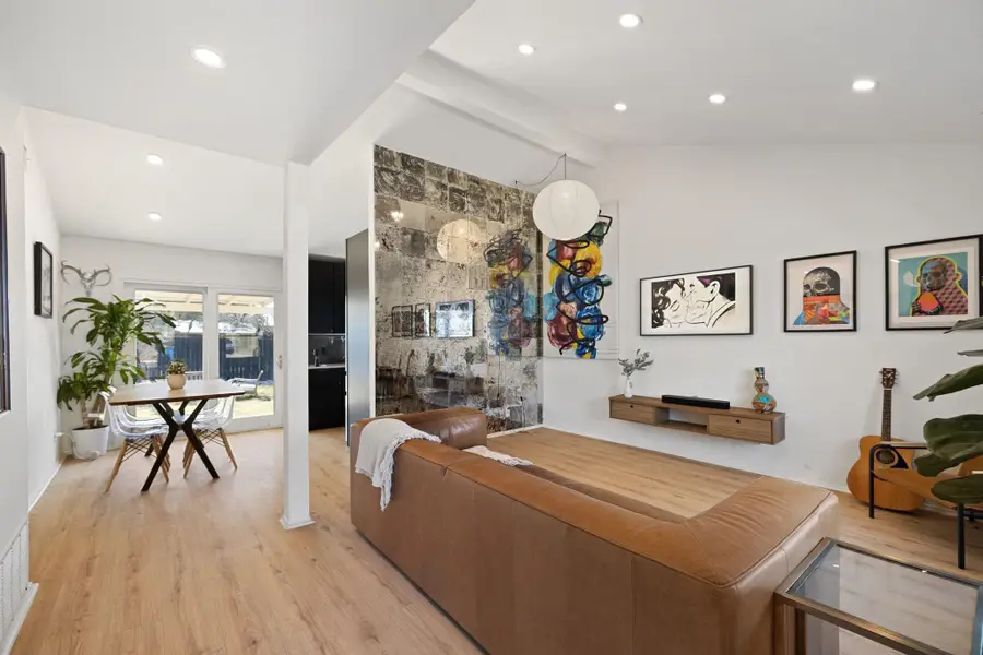 201 Sheffield Dr, Austin, TX 78745 - #3