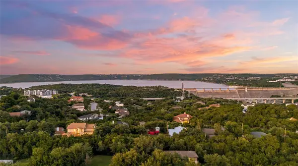 3707 Highland Dr, Austin, TX 78734