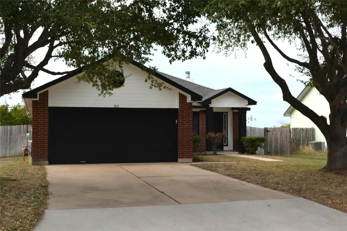 313 Estate Dr, Hutto, TX 78634 - #1