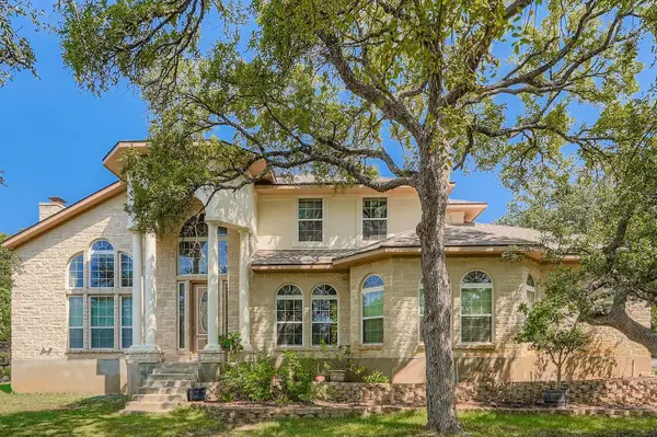 900 Wayside Dr, Wimberley, TX 78676