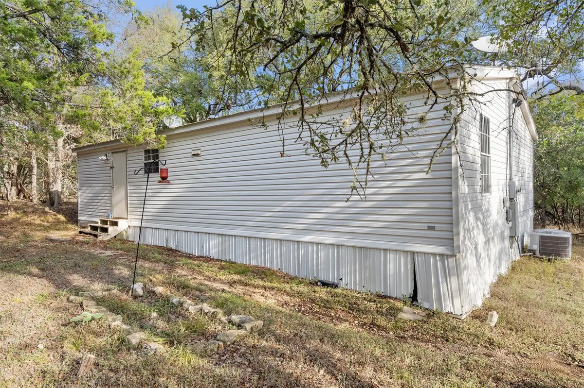 743 Oak Mdws, San Marcos, TX 78666 - #1
