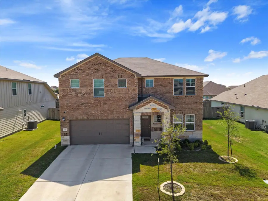 323 Windy Reed Rd, Hutto, TX 78634 - #2