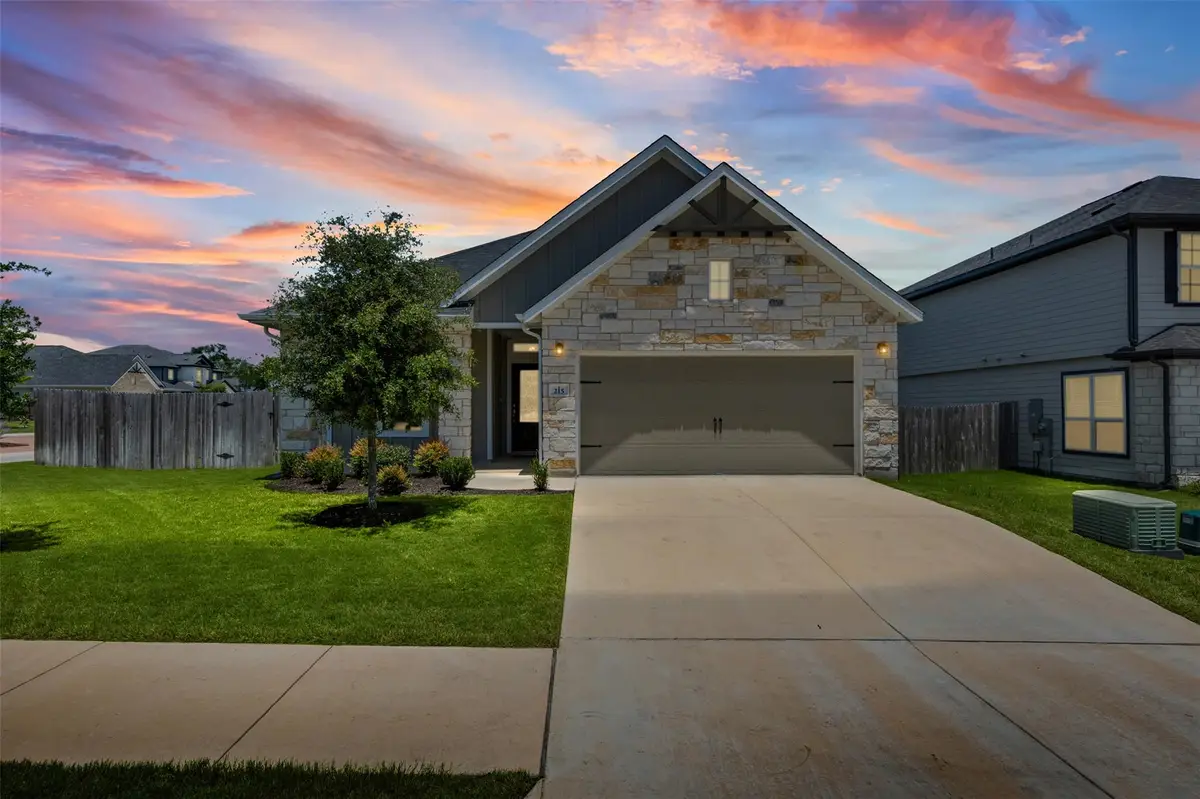 215 Cabiness Dr, Salado, TX 76571 - #1