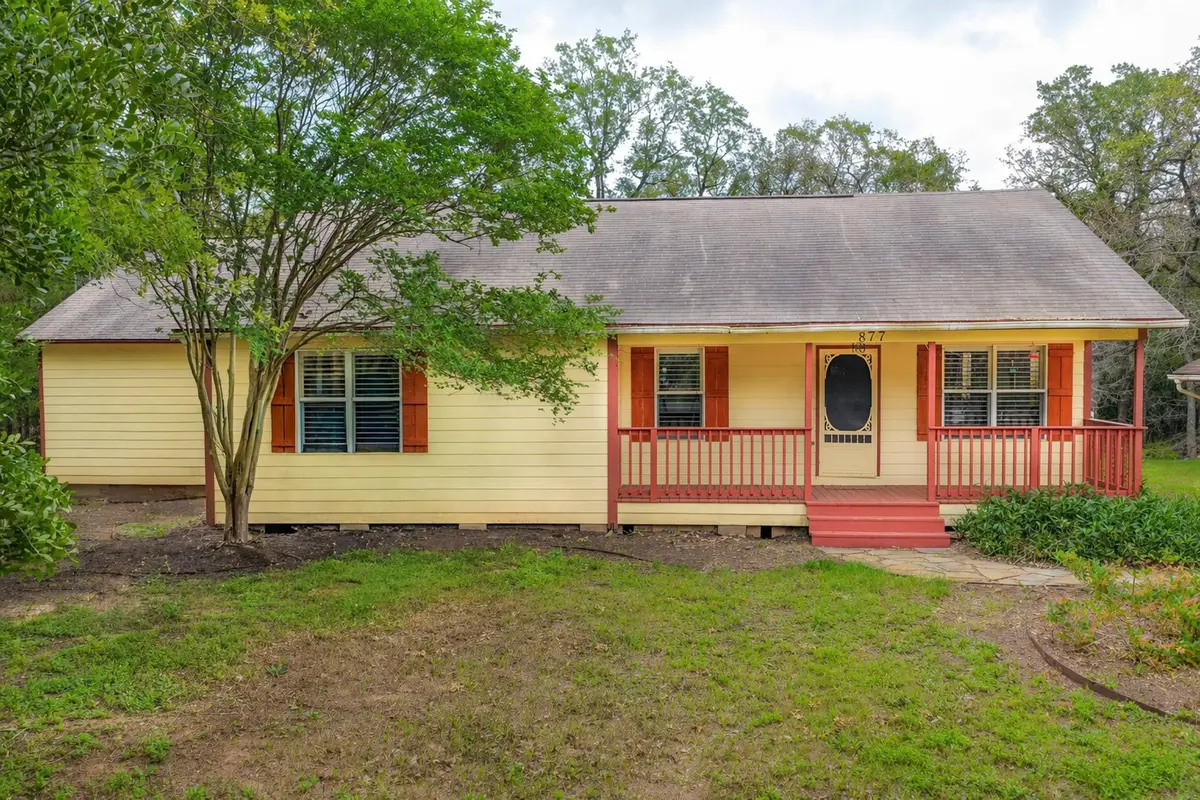 877 Hollow Bend Unit #229, Caldwell, TX 77836 - #1
