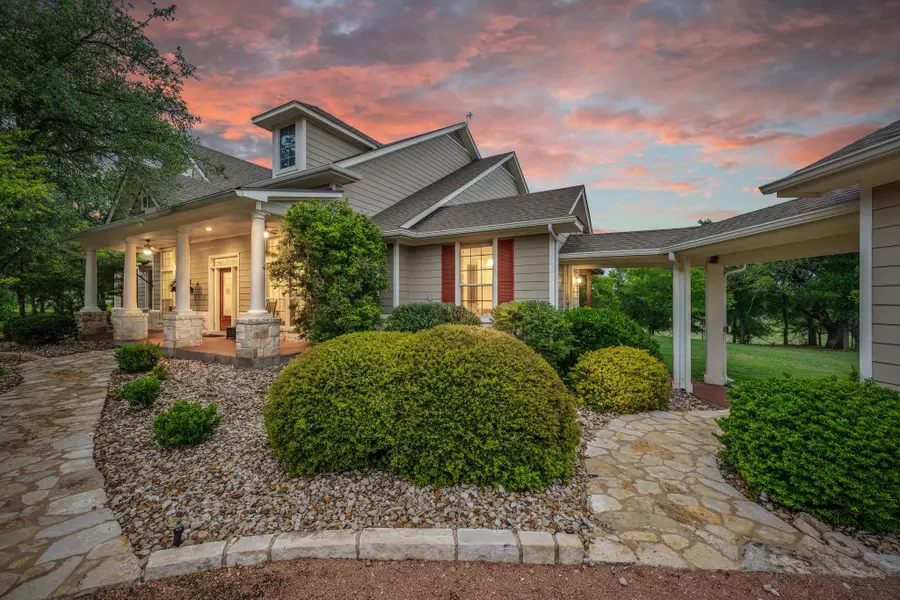 201 Shady Oaks Trl, Liberty Hill, TX 78642 - #3