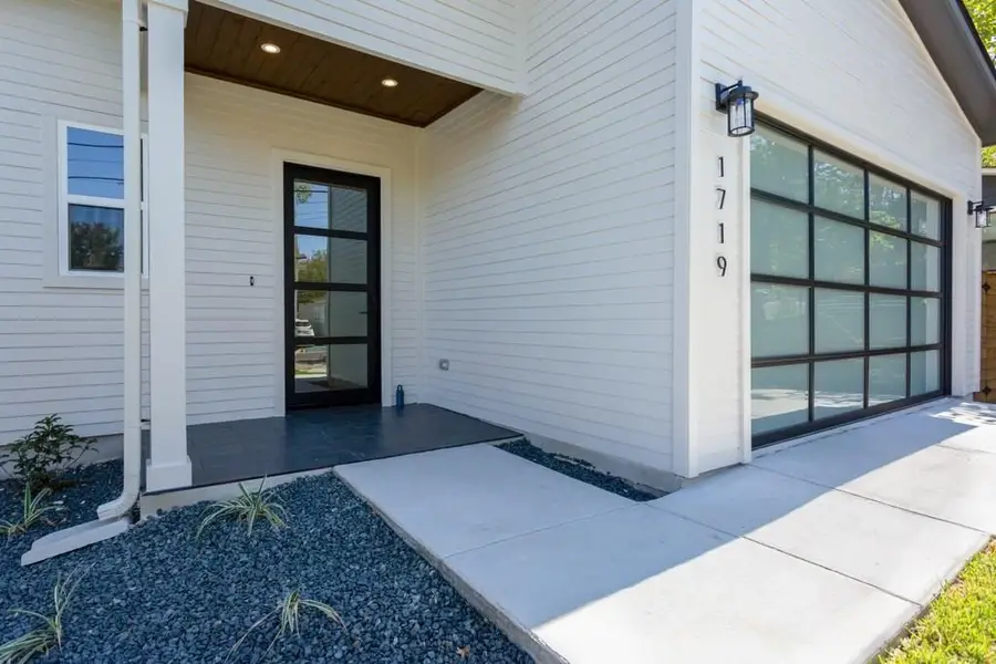 1719 Bunche Rd, Austin, TX 78721 - #3