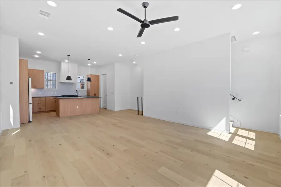 3500 Pecan Springs Rd #4, Austin, TX 78723 - #3