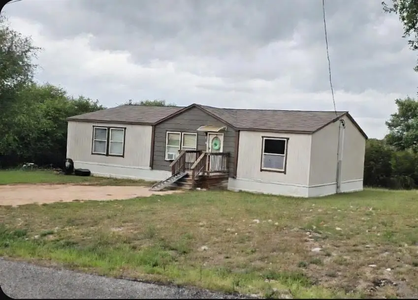 141 Brianna Cir, Johnson City, TX 78636 - #1