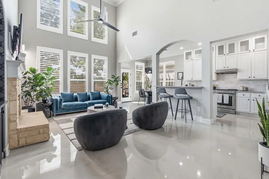 5000 Mission Oaks Blvd #30, Austin, TX 78735 - #3