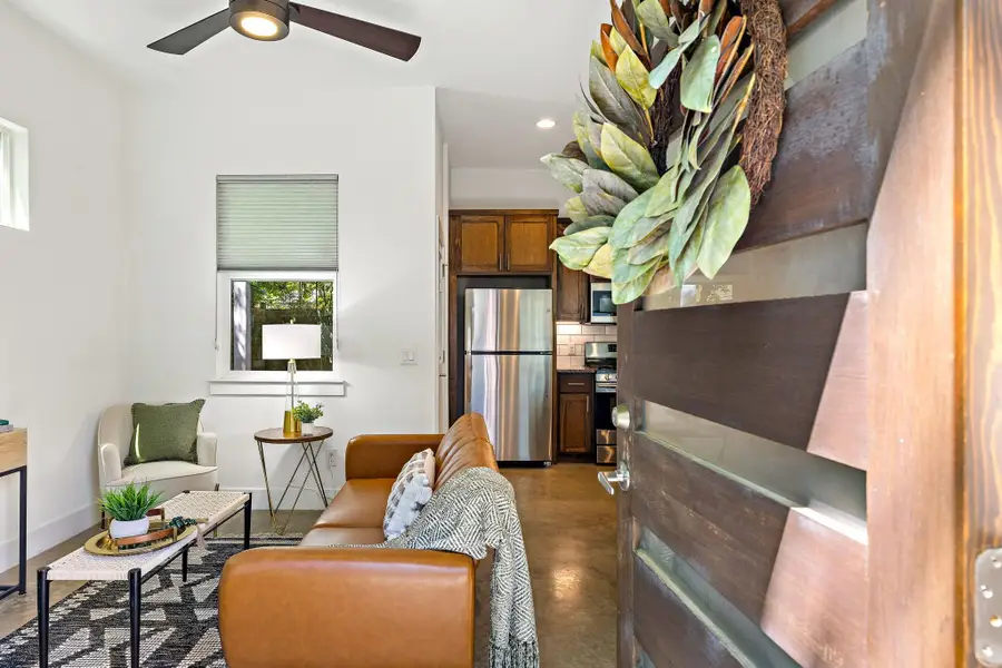 802 Valdez St #B, Austin, TX 78741 - #2