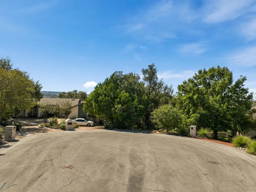 1623 Sun Valley Ct, Lakeway, TX 78734 - #2