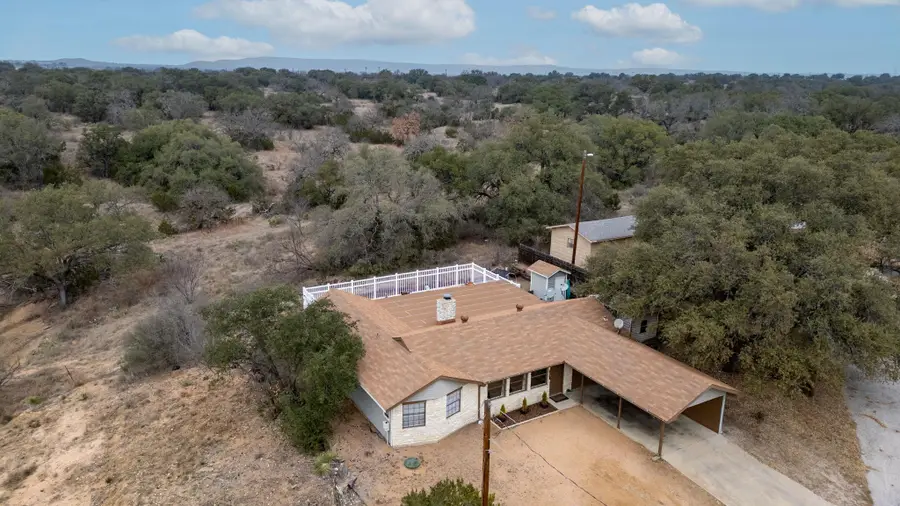 1109 County Road 132a, Kingsland, TX 78639 - #2