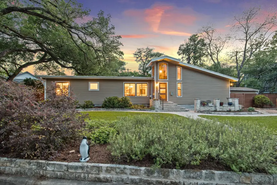 2621 W 49th St, Austin, TX 78731 - #3