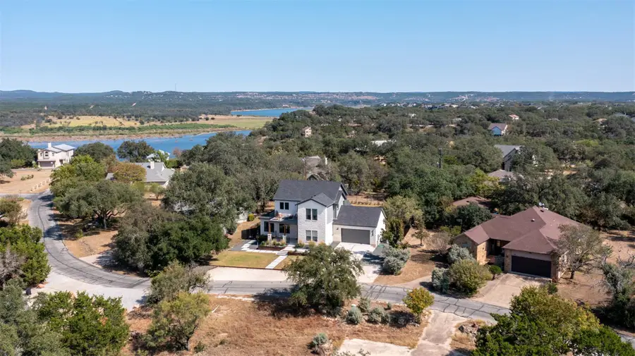 330 Kendall Rd, Spicewood, TX 78669 - #2