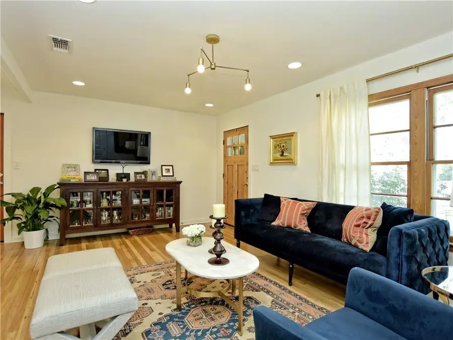 1913 Cullen Ave, Austin, TX 78757 - #3