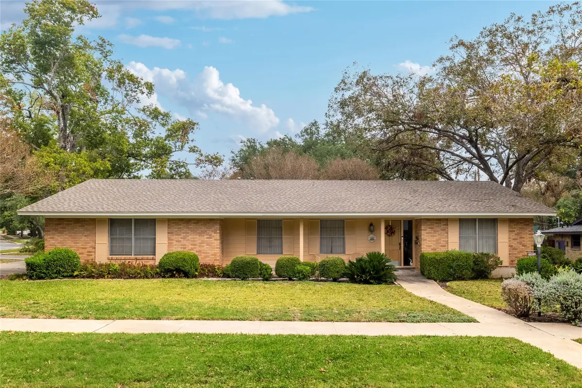 3004 White Rock Dr, Austin, TX 78757 - Image #1