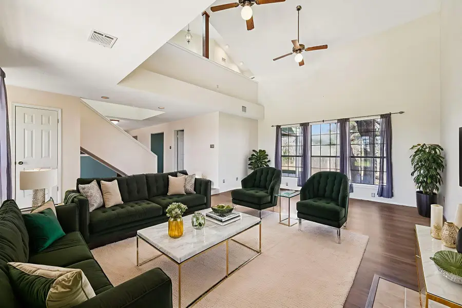 407 Country Ln, McDade, TX 78650 - #3