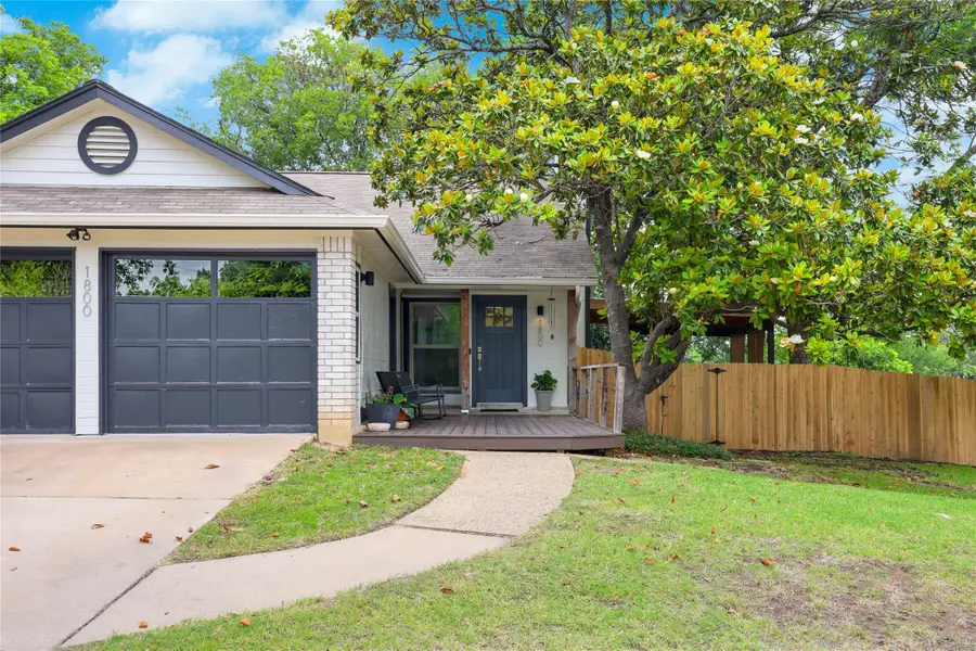1800 Rainy Meadows Dr, Austin, TX 78758 - #2