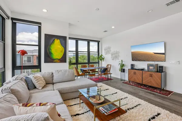 800 Embassy Dr #319, Austin, TX 78702