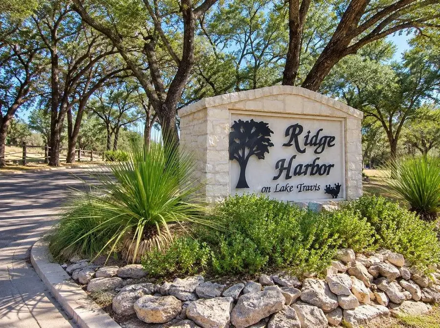 44 Harbor Dr, Spicewood, TX 78669 - #2