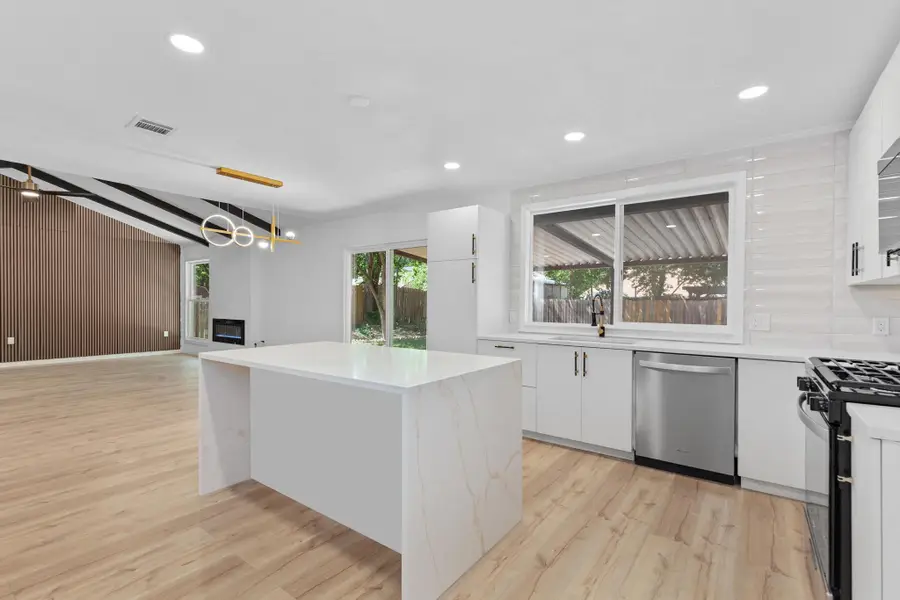 5804 Whitebrook Dr, Austin, TX 78724 - #3