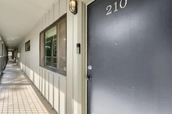 2303 East Side Dr #210, Austin, TX 78704