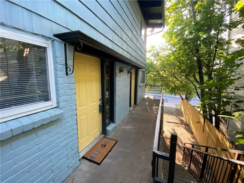 2413 Leon St #102, Austin, TX 78705 - Image #1