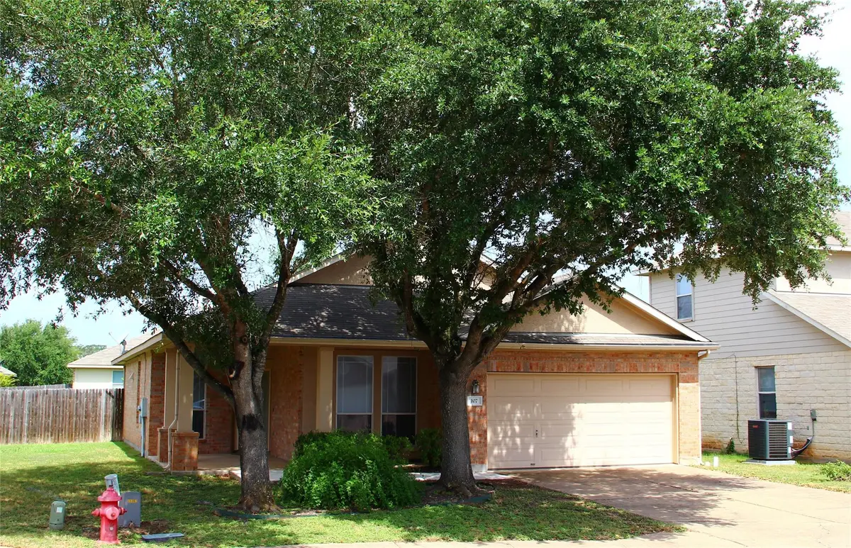 107 Buck Shot Ct, Bastrop, TX 78602 - #1