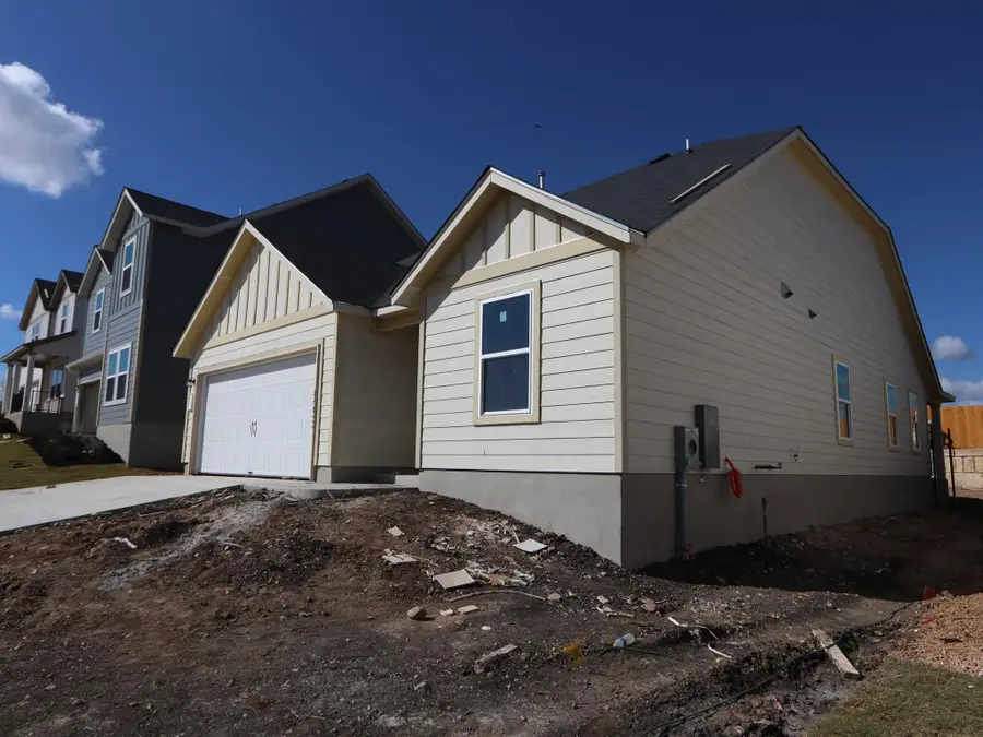 12216 Dillon Falls Dr, Austin, TX 78747 - Image #3