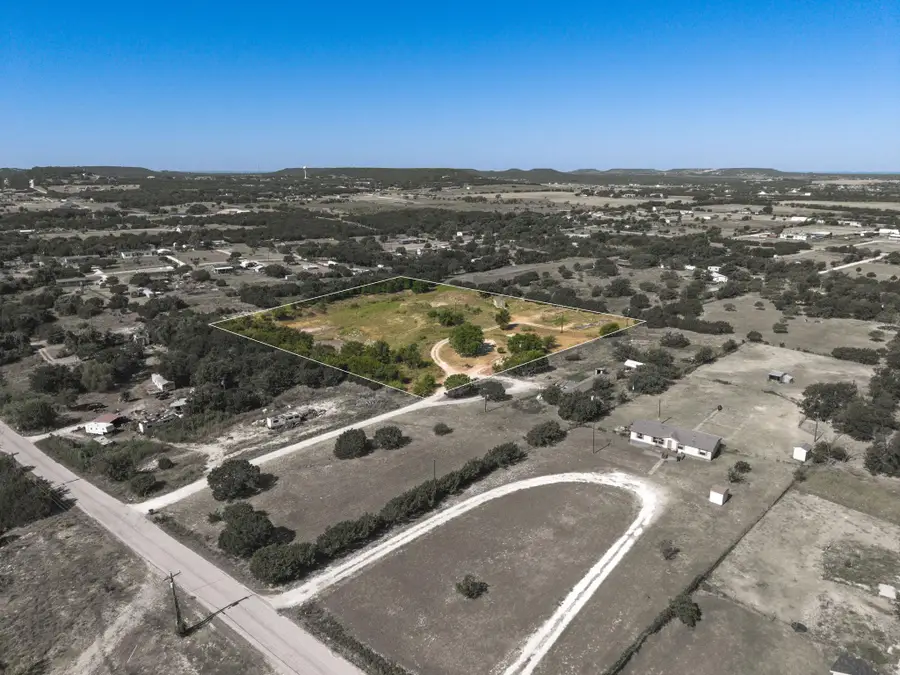 1039 Twin Mountain Rd, Copperas Cove, TX 76522 - #2