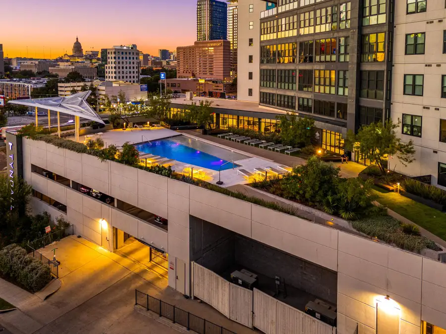 800 Embassy Dr #229, Austin, TX 78702 - Image #3