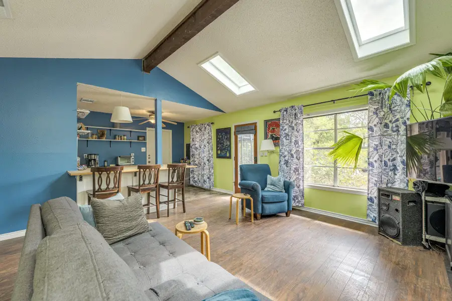 7707 Meadowview Ln, Austin, TX 78752 - #2