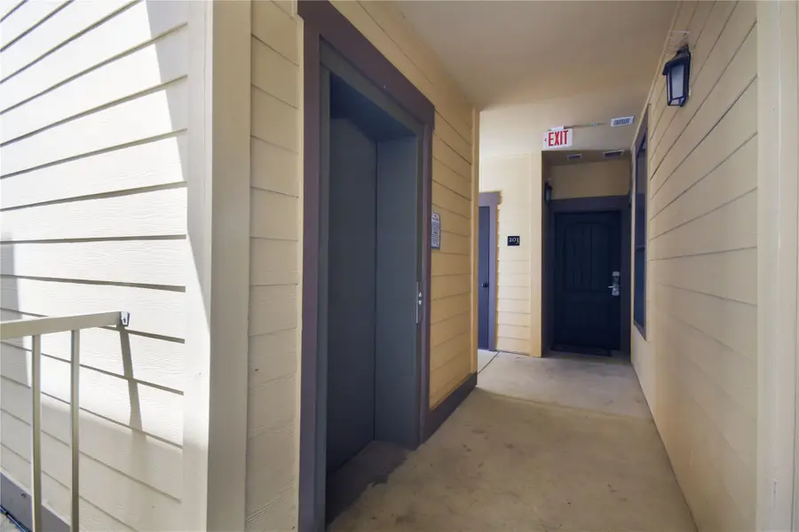 17800 Edgewood Way #203, Jonestown, TX 78645 - #3