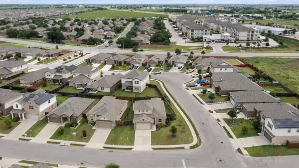 12410 Amber Lynn Path, Manor, TX 78653